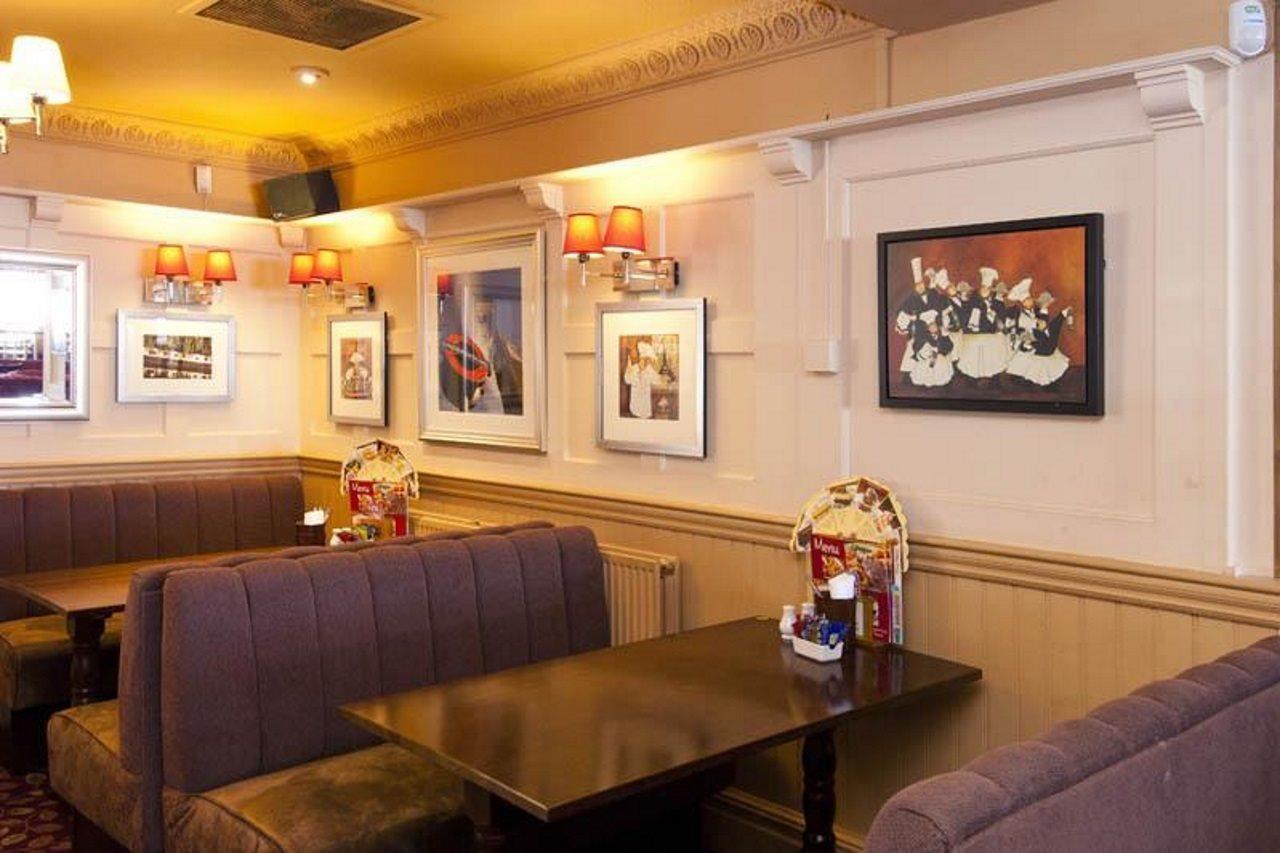 Premier Inn London Greenford Экстерьер фото